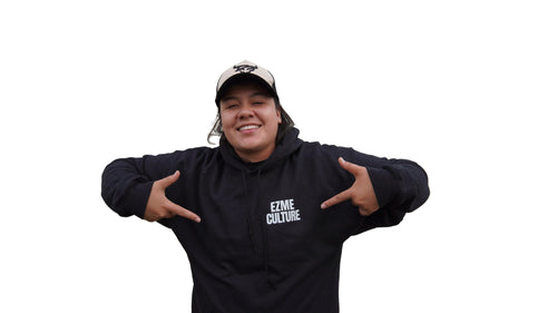 Te Voy a Pegar Hoodie(Stickers Included)